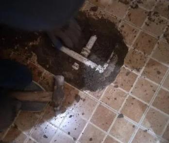 霍城卫生间漏水维修公司为您分享下卫生间渗水如何处理及注意事项